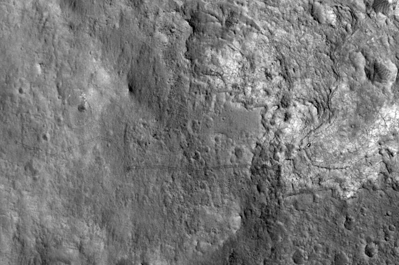 Scorch marks left by spacecraft on Mars soon fade New Scientist