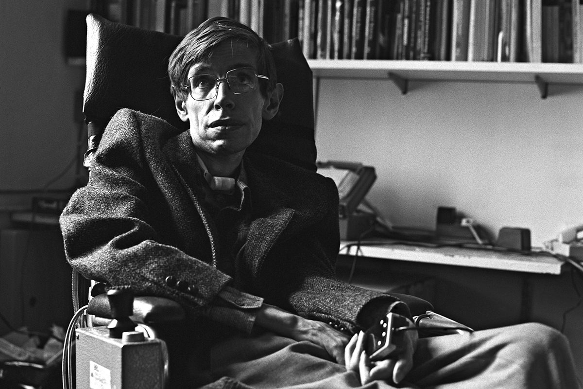 A Brief History Of Stephen Hawking A Legacy Of Paradox New Scientist 3056