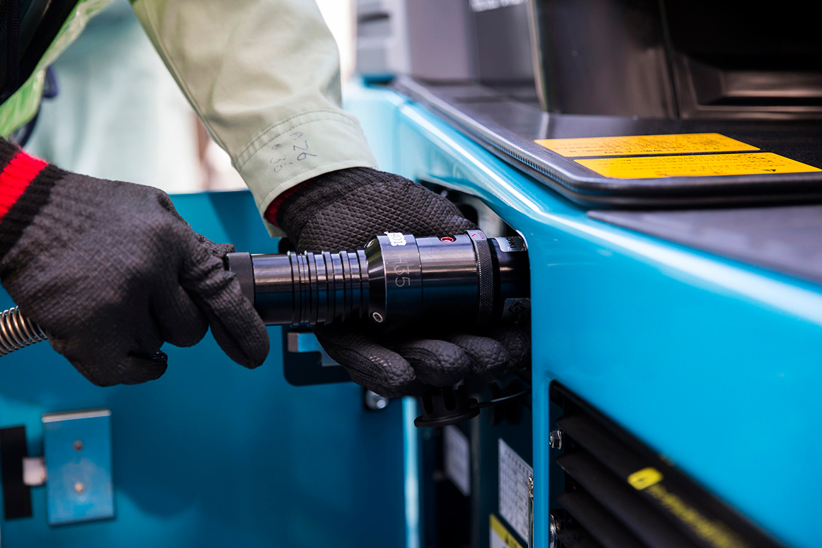 Nano aluminium offers fuel cells on demand just add water New Scientist