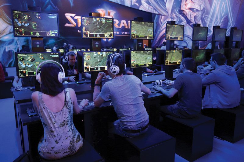 DeepMind and Blizzard open StarCraft II as an AI research environment